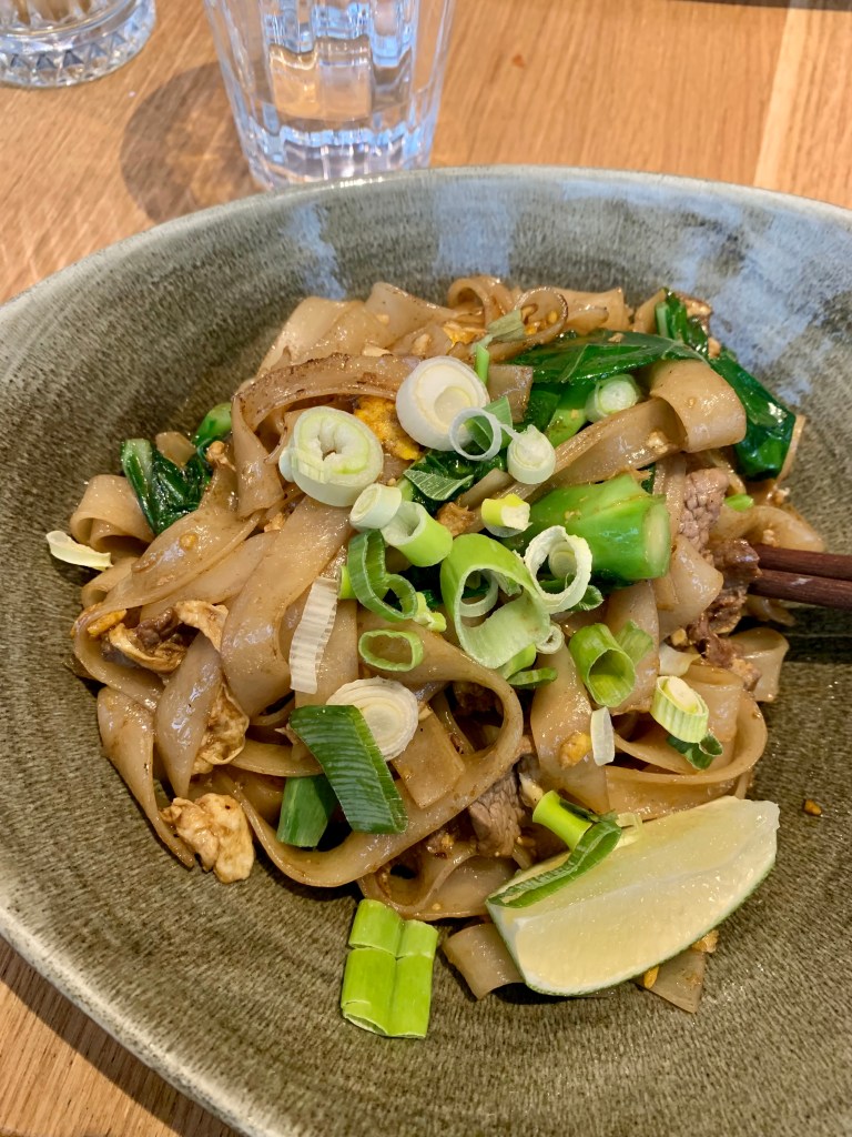 Le restaurant Sawan Bistro Thaï, dans le 12ème arrondissement de Paris.