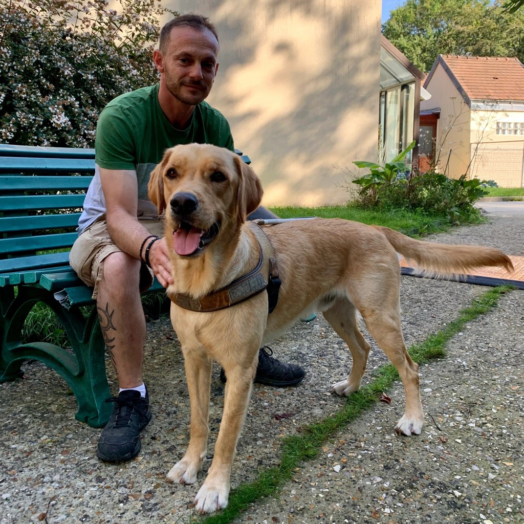 Mathieu et Timy de l'École de Chiens Guides de Paris