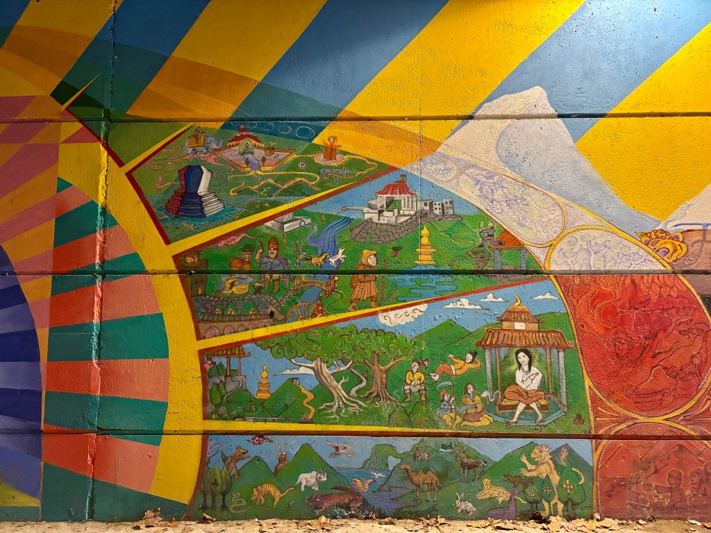 fresque en hommage à Alexandra David-Néel sur la Coulée Verte