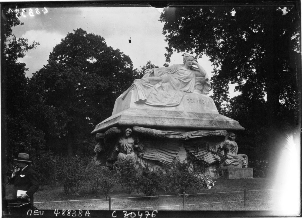 statue beethoven bois de vincennes